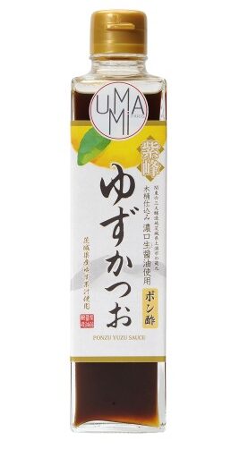 La sauce yuzu ponzu Umami est un subtile mélange de sauce soja, dashi et jus de yuzu